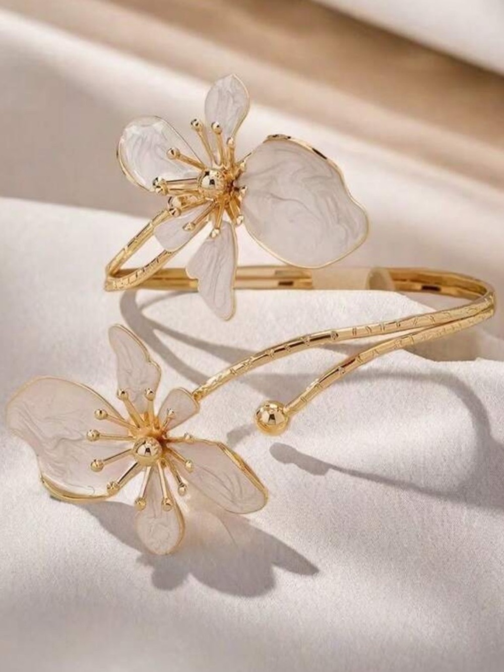 Elysia Petal Sculpted Floral Bangle